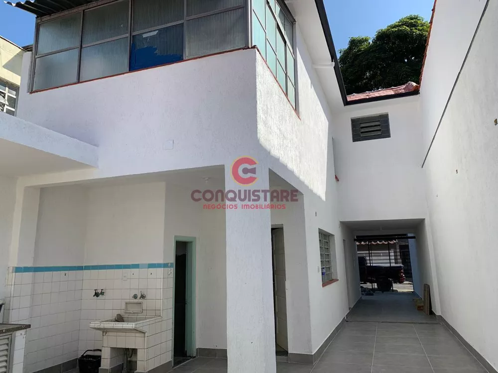 Sobrado para alugar com 5 quartos, 130m² - Foto 1