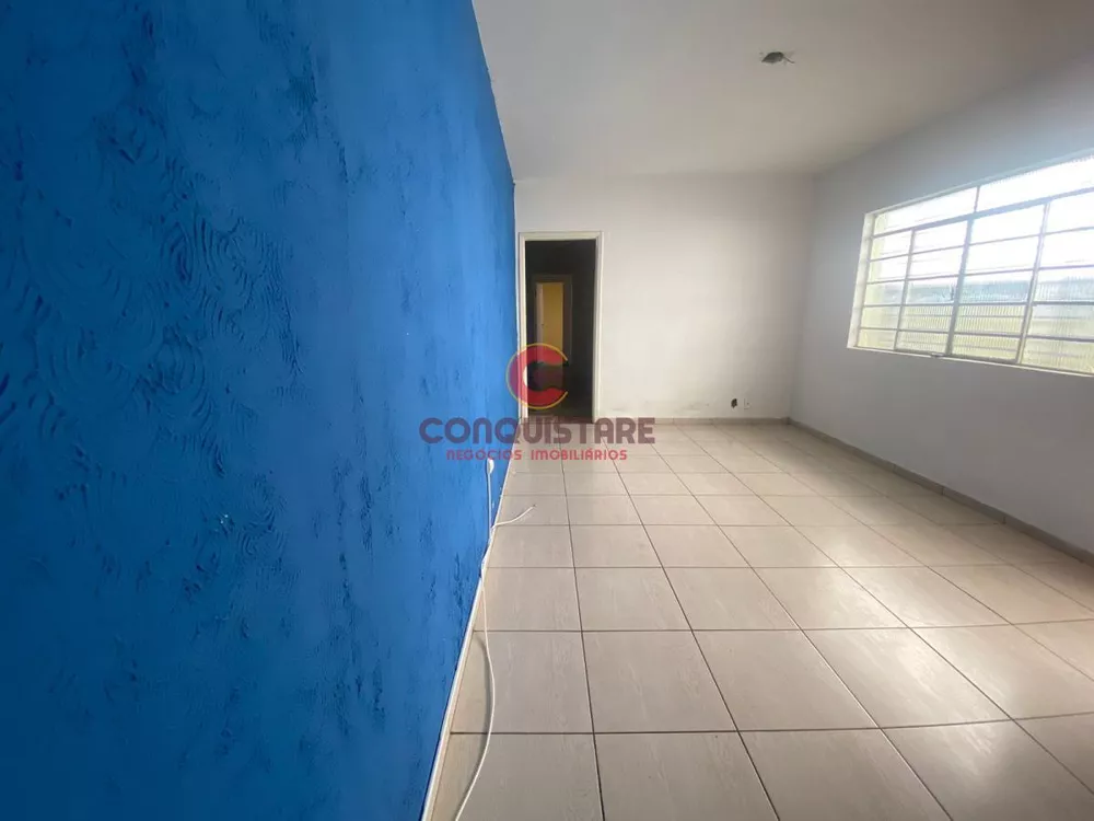 Casa para alugar com 2 quartos, 70m² - Foto 5