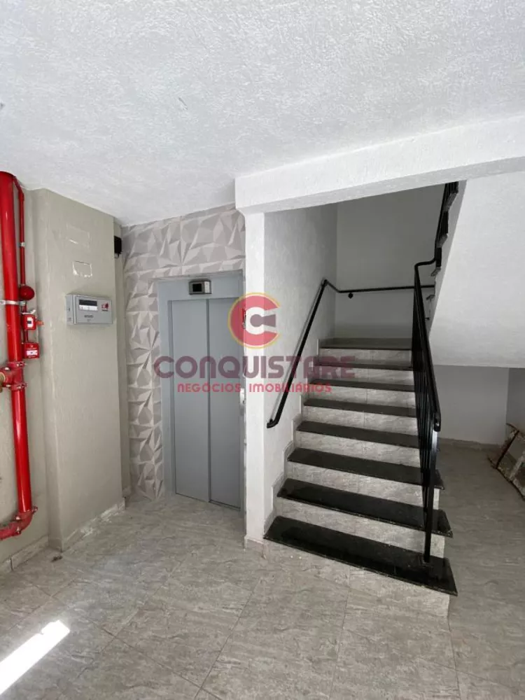 Apartamento à venda com 2 quartos, 42m² - Foto 8