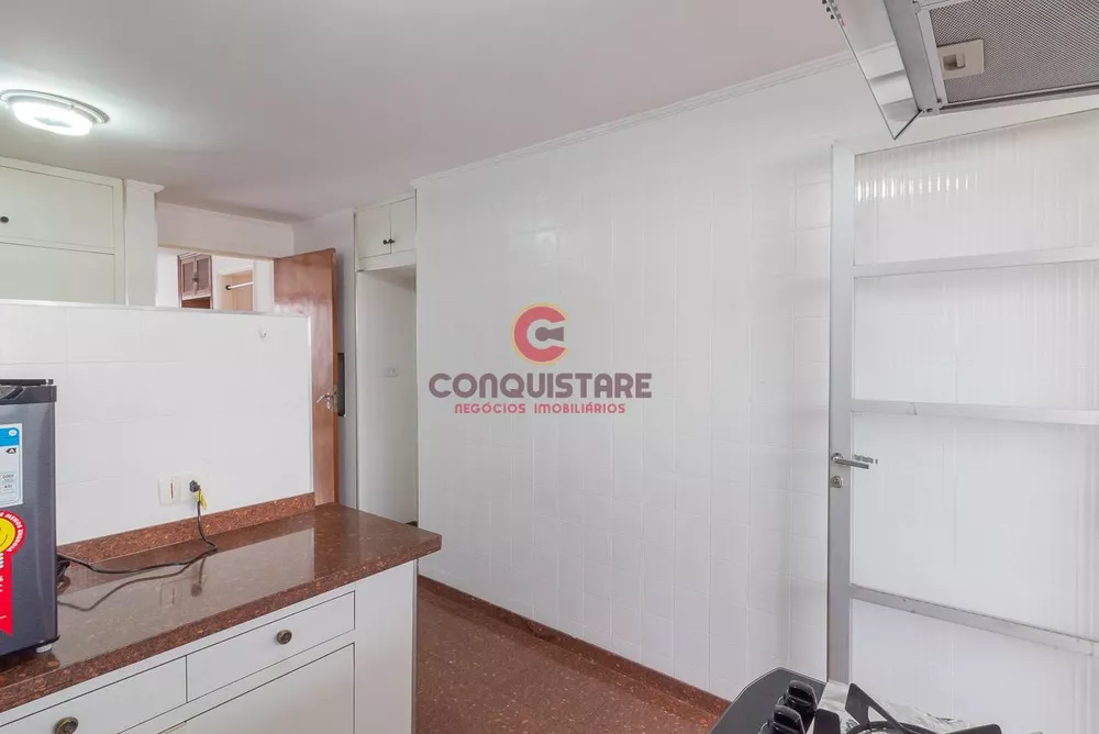 Apartamento à venda com 3 quartos, 142m² - Foto 12