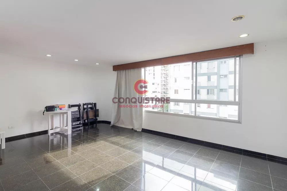 Apartamento à venda com 3 quartos, 142m² - Foto 6