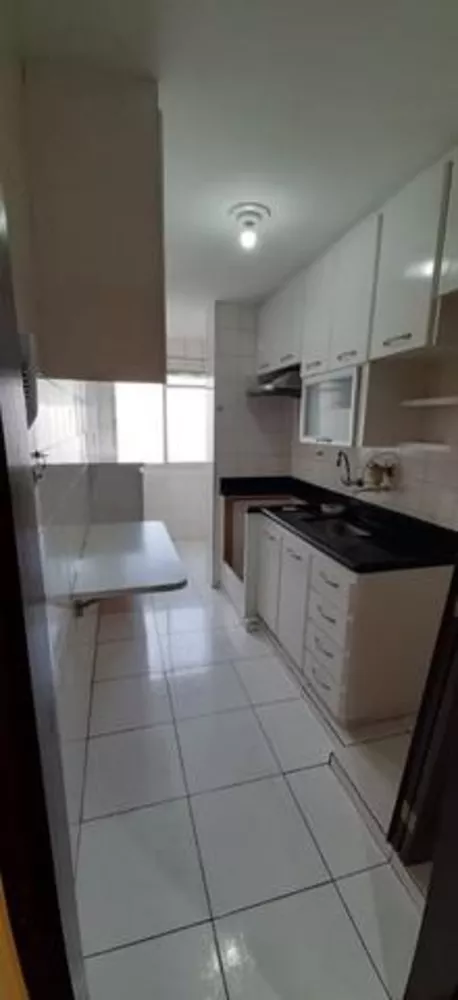 Apartamento à venda com 2 quartos, 55m² - Foto 3