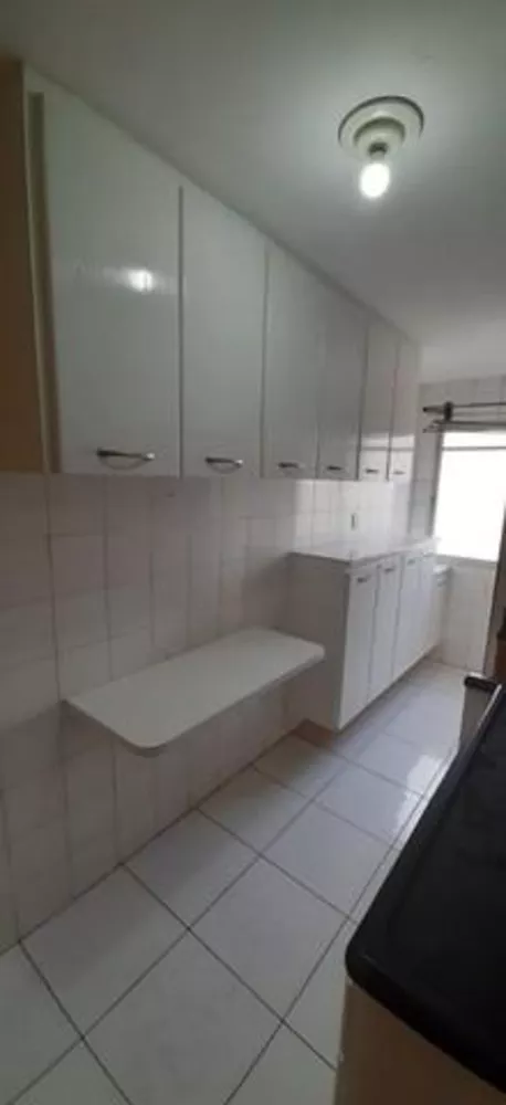 Apartamento à venda com 2 quartos, 55m² - Foto 4