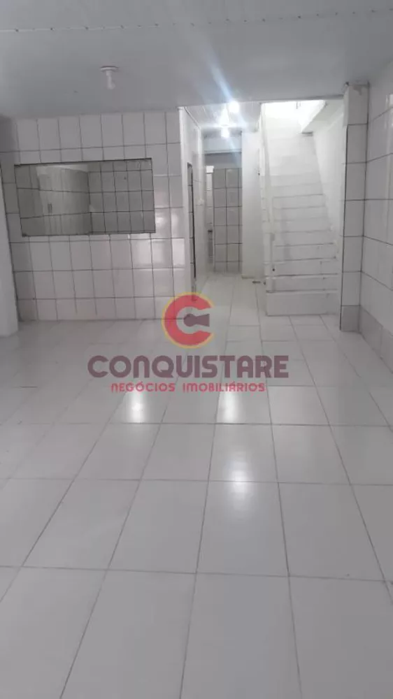 Prédio Inteiro para alugar, 140m² - Foto 2