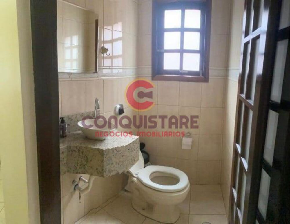 Sobrado à venda com 4 quartos, 262m² - Foto 2