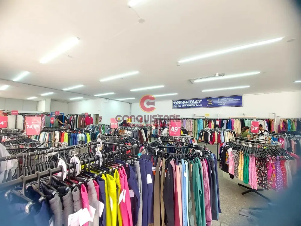 Loja-Salão, 1680 m² - Foto 1