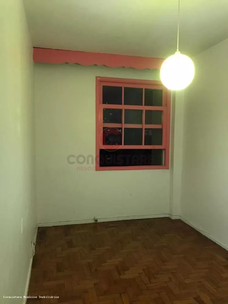 Apartamento à venda com 2 quartos, 95m² - Foto 2