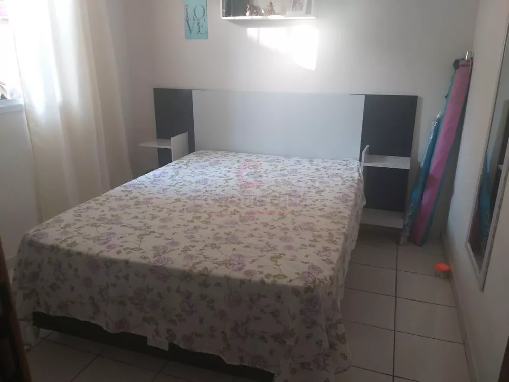 Casa à venda com 2 quartos, 41m² - Foto 1