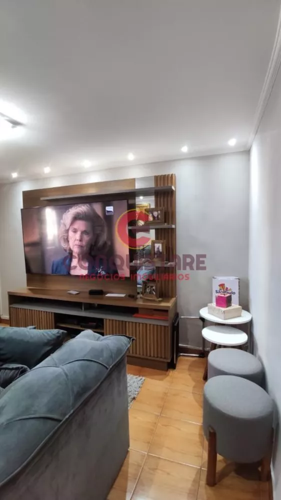 Apartamento à venda com 2 quartos, 42m² - Foto 2