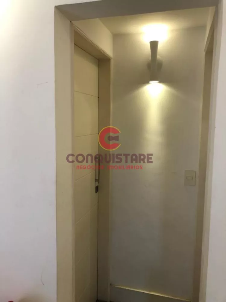 Casa à venda com 4 quartos, 201m² - Foto 3