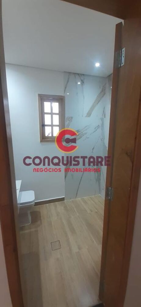 Sobrado, 3 quartos, 250 m² - Foto 1