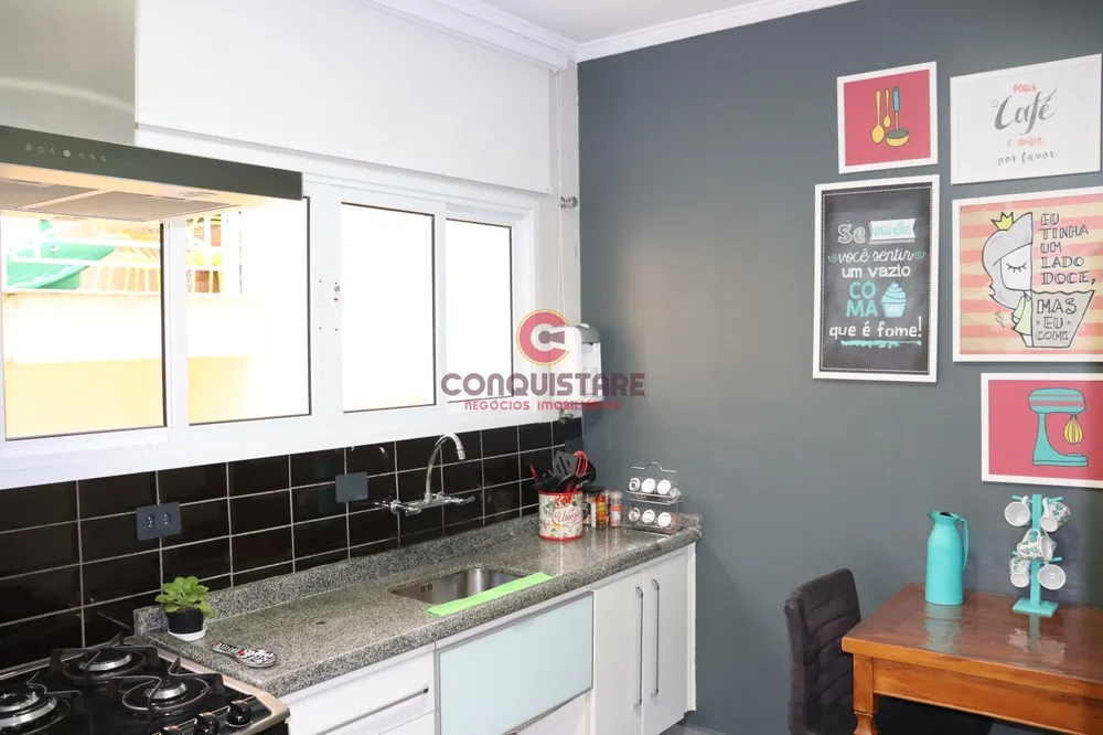Casa, 3 quartos, 200 m² - Foto 8