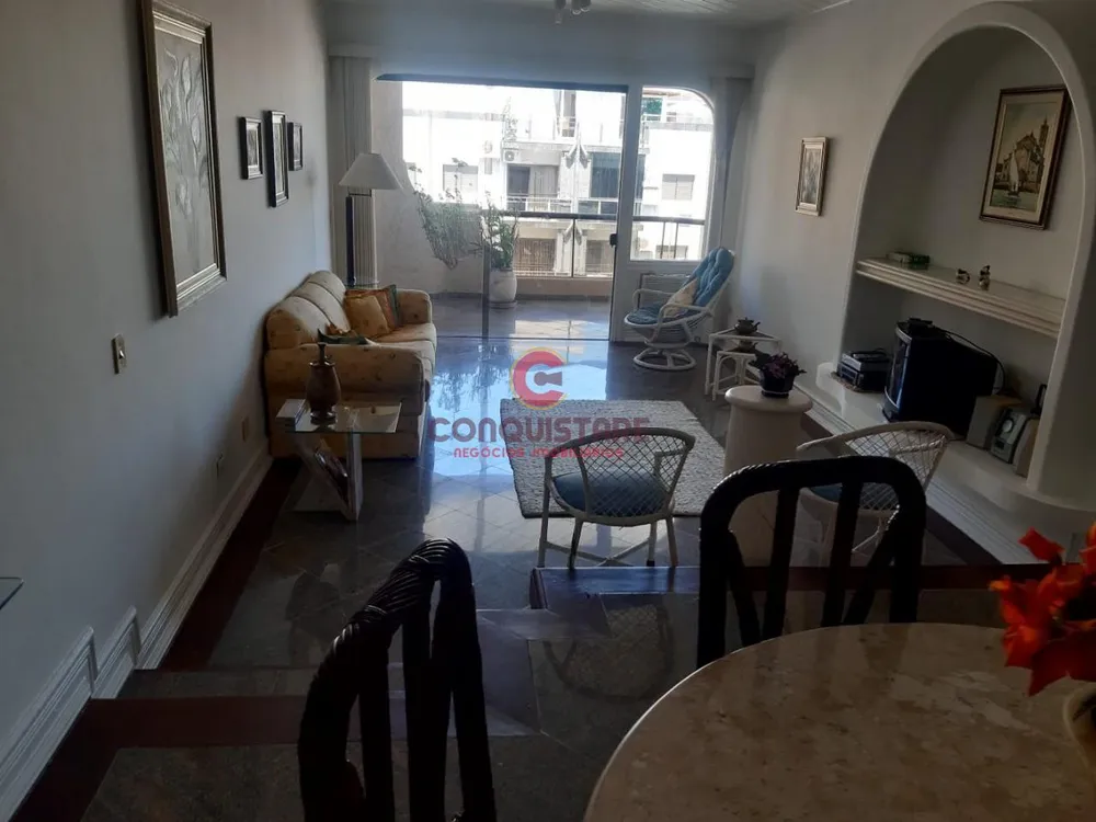 Apartamento, 3 quartos, 160 m² - Foto 1