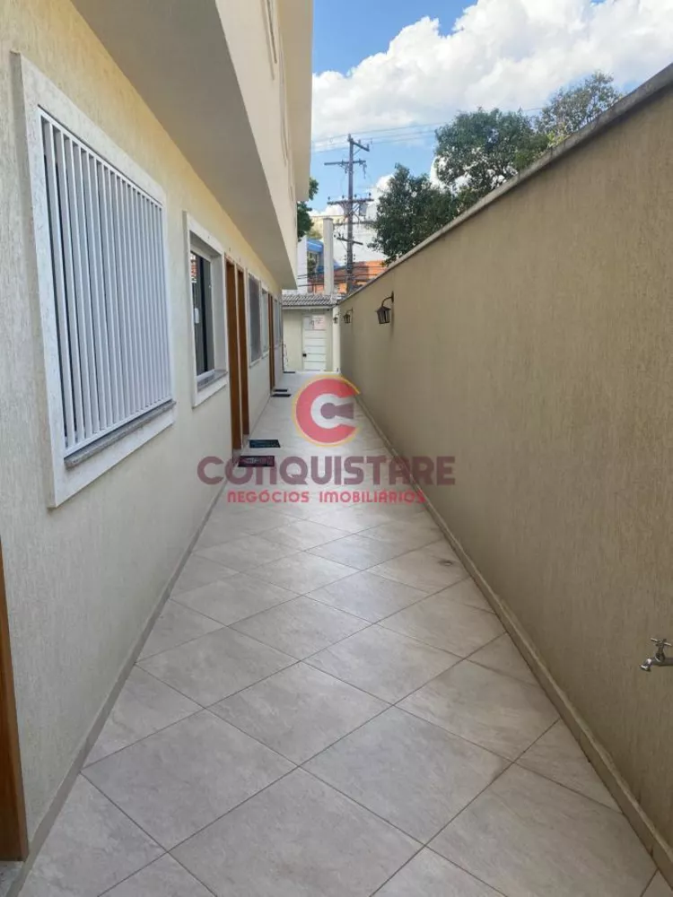 Sobrado à venda com 2 quartos, 64m² - Foto 1