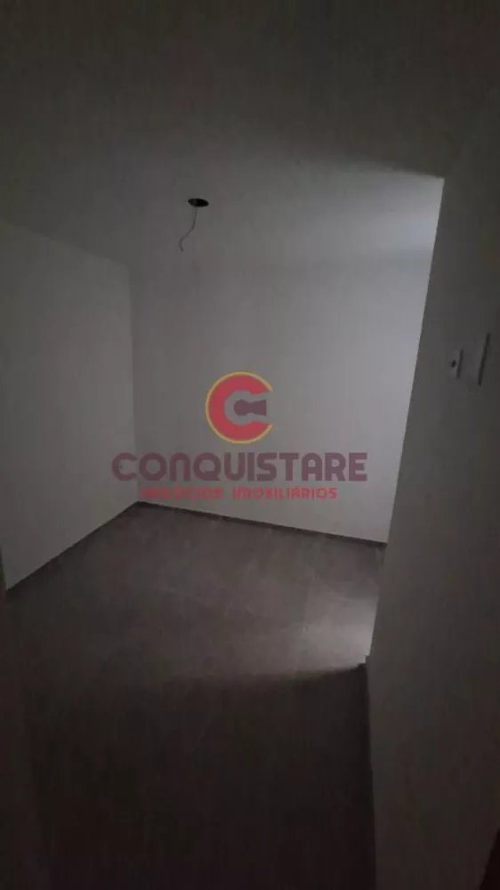 Apartamento à venda com 2 quartos, 42m² - Foto 3