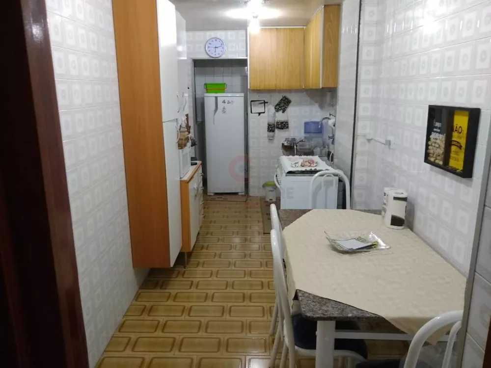 Apartamento à venda com 2 quartos, 90m² - Foto 2