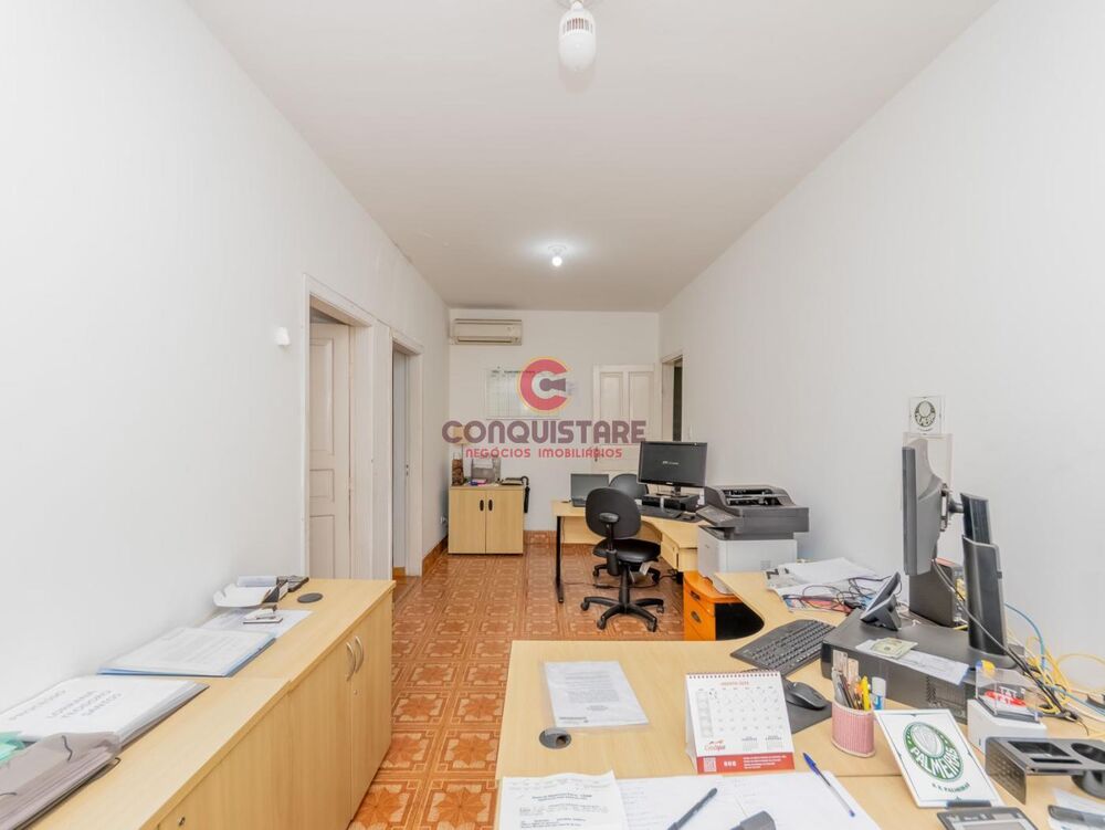 Casa à venda com 2 quartos, 164m² - Foto 1