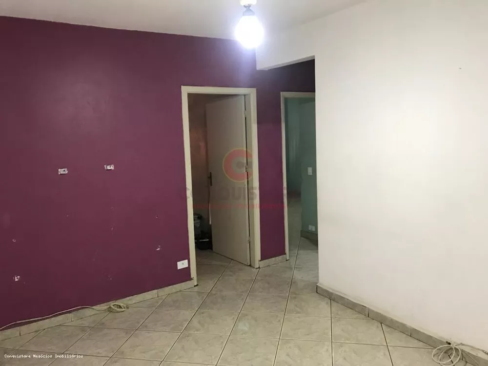 Apartamento para alugar com 2 quartos, 60m² - Foto 5