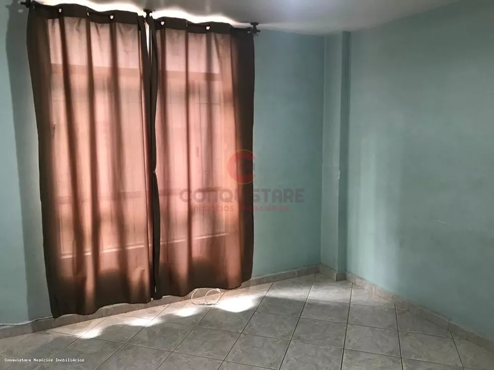 Apartamento para alugar com 2 quartos, 60m² - Foto 2