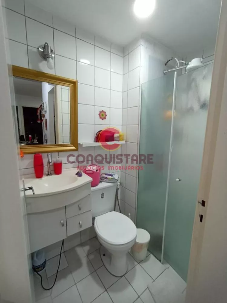 Apartamento à venda com 1 quarto, 34m² - Foto 2