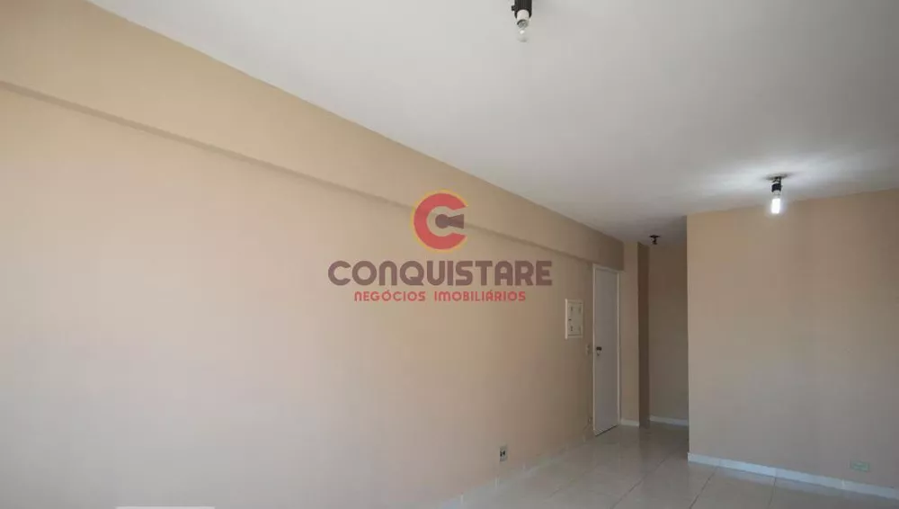 Apartamento à venda com 1 quarto, 40m² - Foto 1