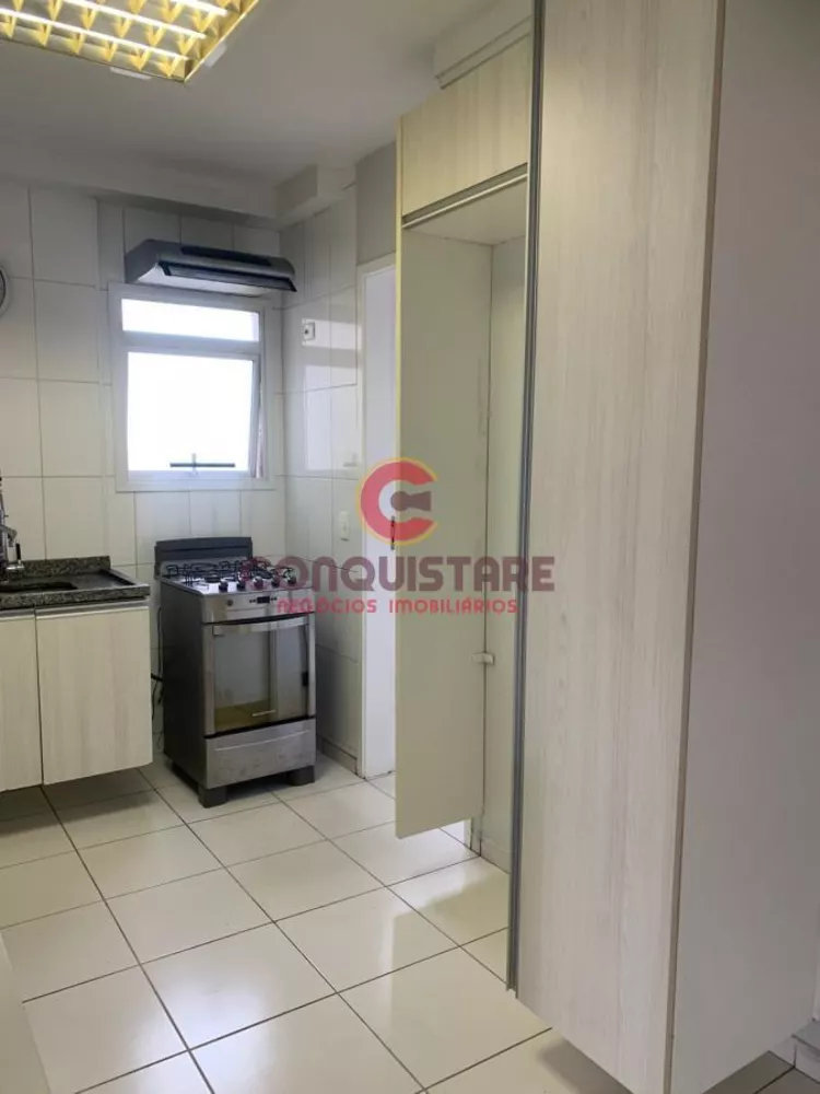 Apartamento à venda com 3 quartos, 82m² - Foto 4