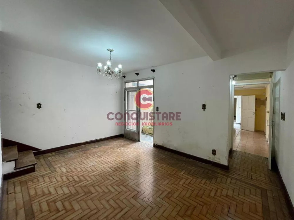 Sobrado à venda com 3 quartos, 140m² - Foto 2