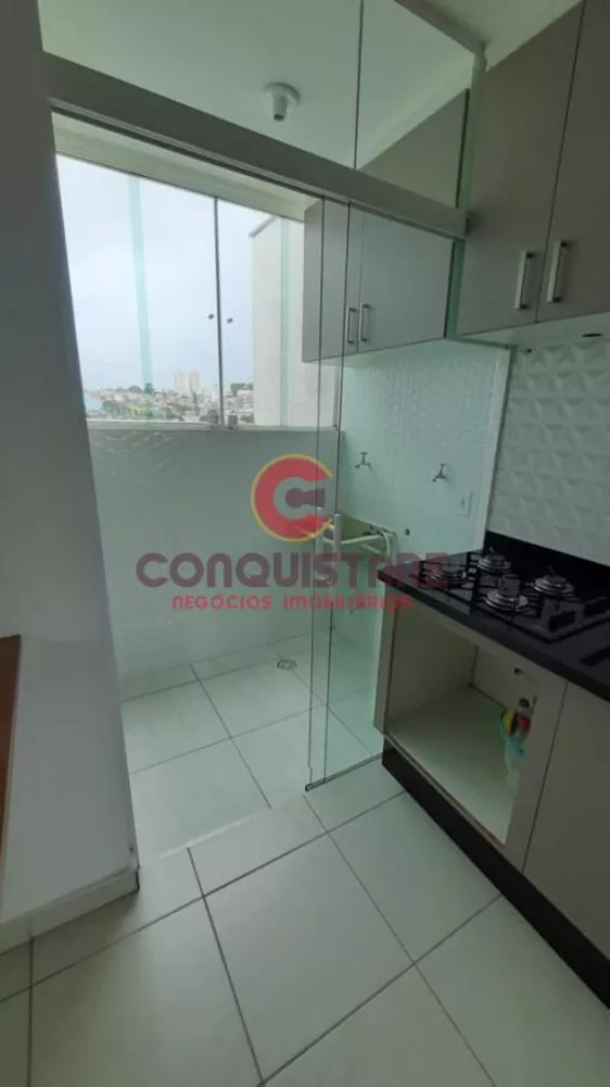 Apartamento à venda com 2 quartos, 42m² - Foto 3