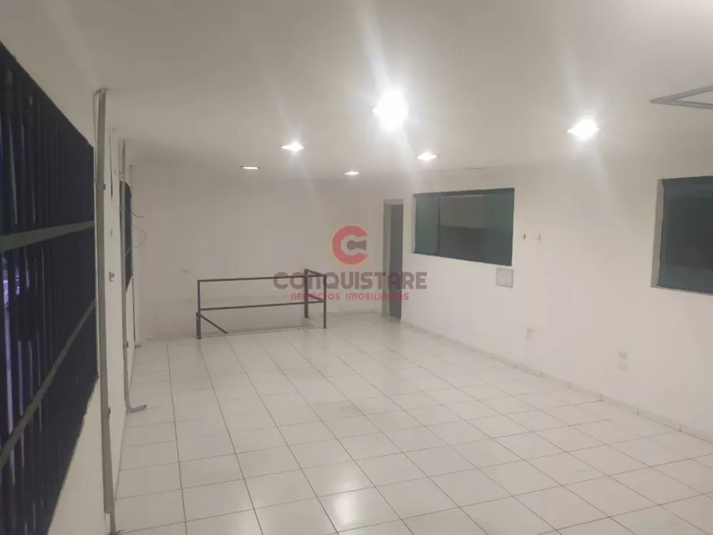 Depósito-Galpão-Armazém para alugar, 300m² - Foto 1