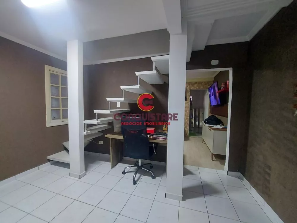 Sobrado à venda com 3 quartos, 64m² - Foto 1