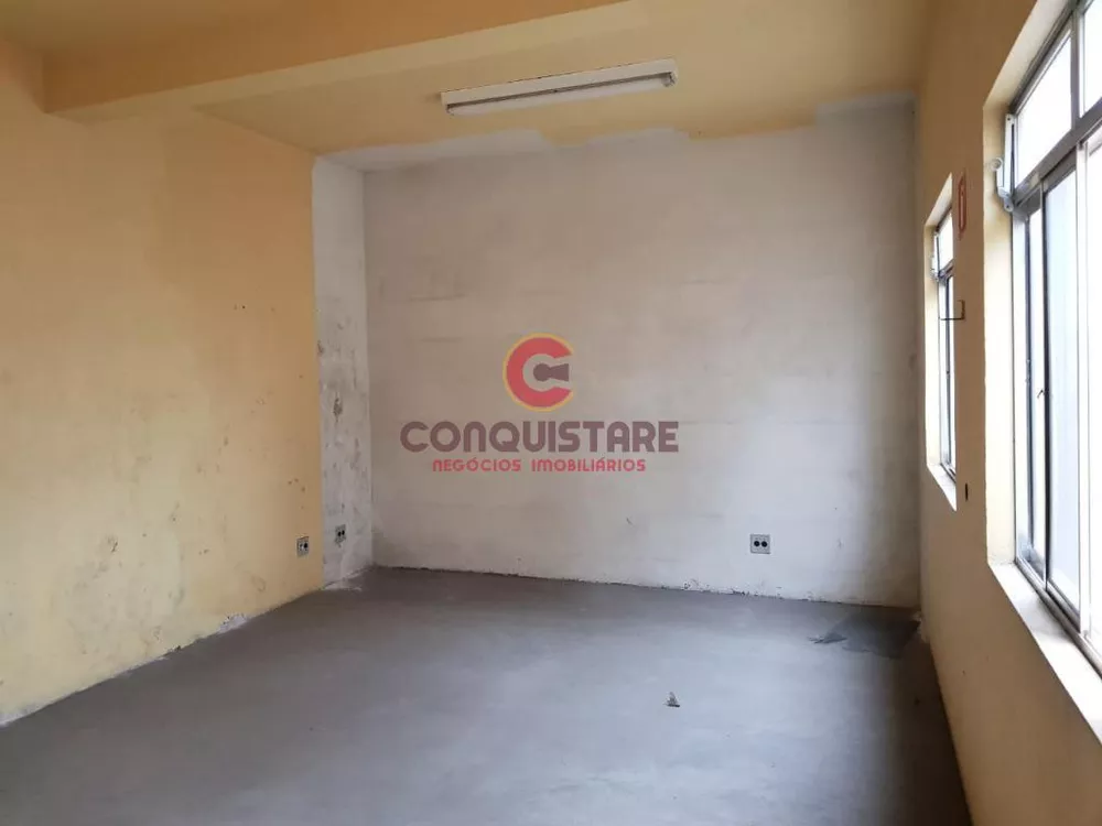 Sobrado para alugar com 4 quartos, 260m² - Foto 1