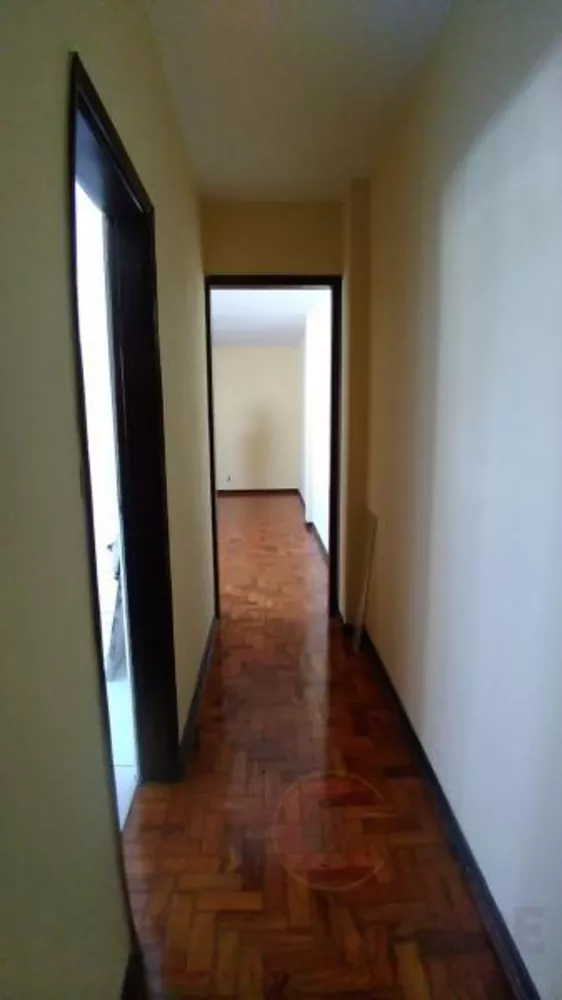 Apartamento para alugar com 3 quartos, 110m² - Foto 6