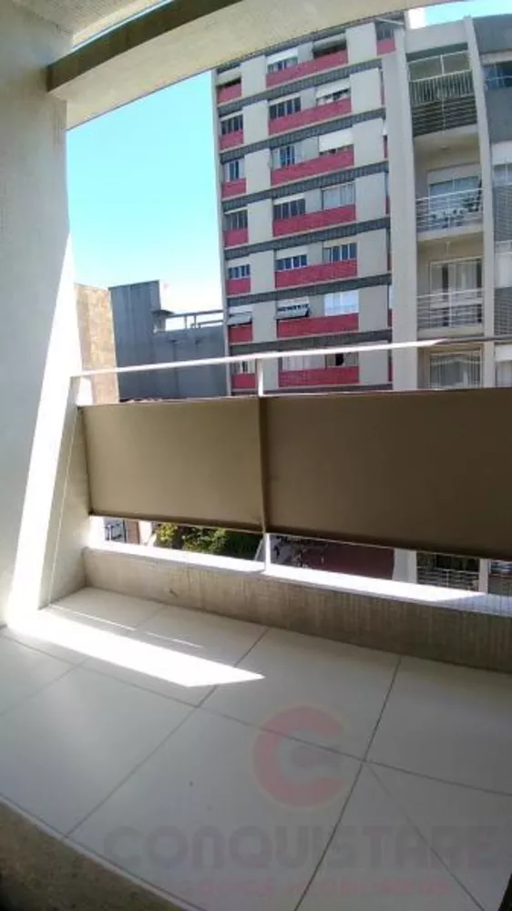 Apartamento para alugar com 3 quartos, 110m² - Foto 15