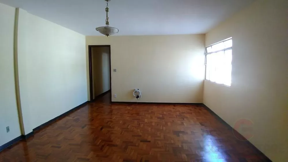 Apartamento para alugar com 3 quartos, 110m² - Foto 7