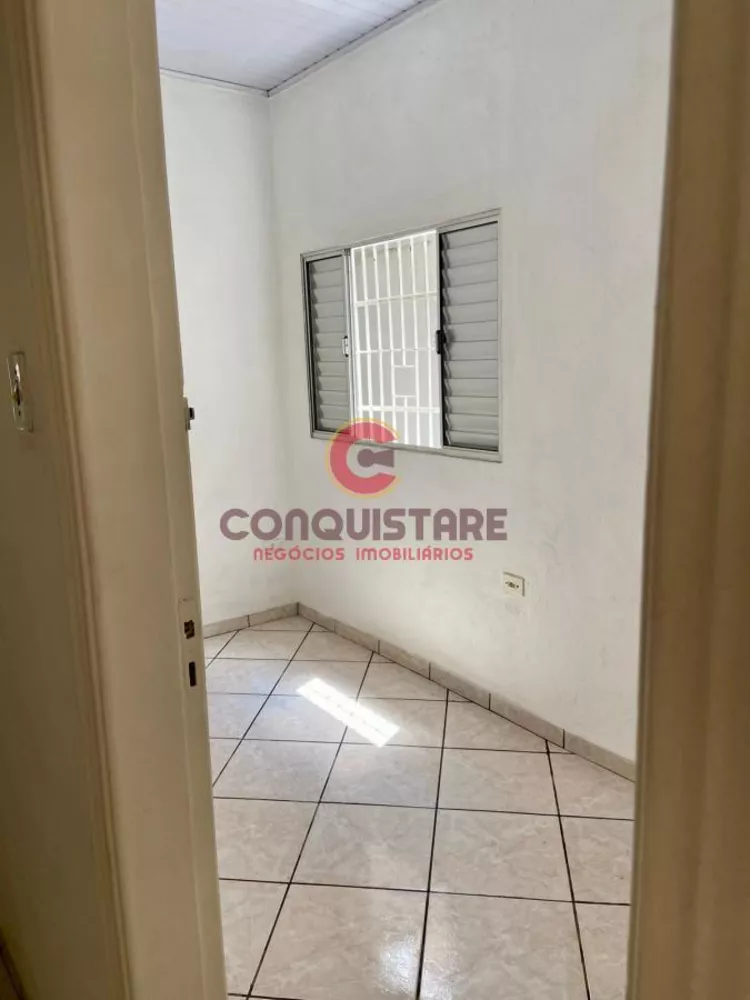 Casa à venda com 4 quartos, 195m² - Foto 3