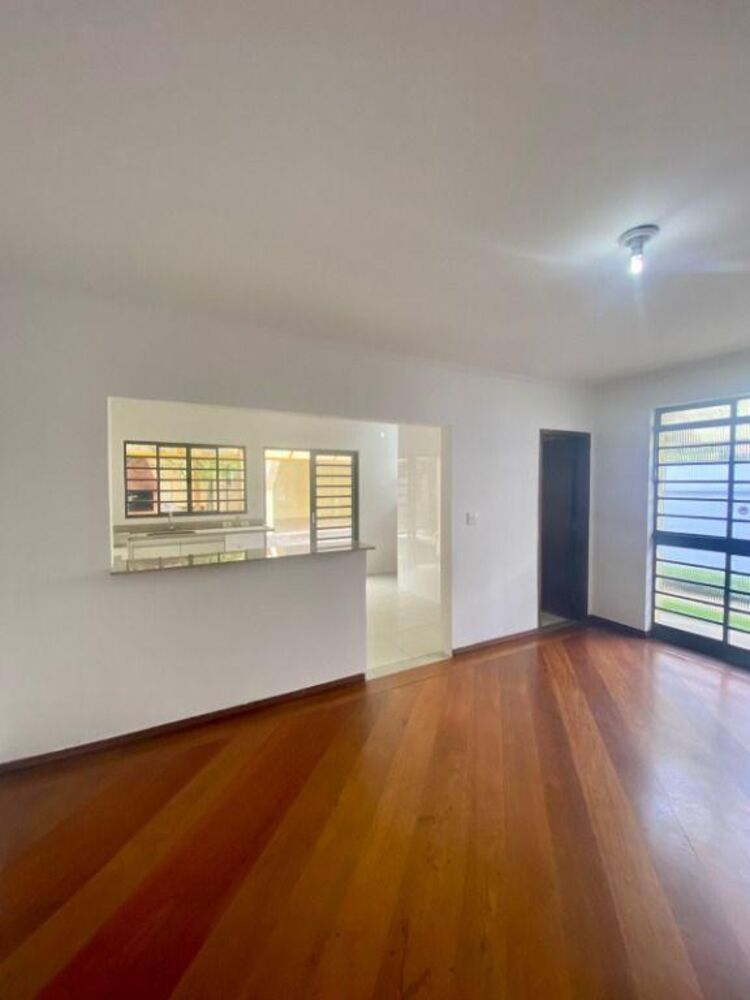 Sobrado, 6 quartos, 224 m² - Foto 4