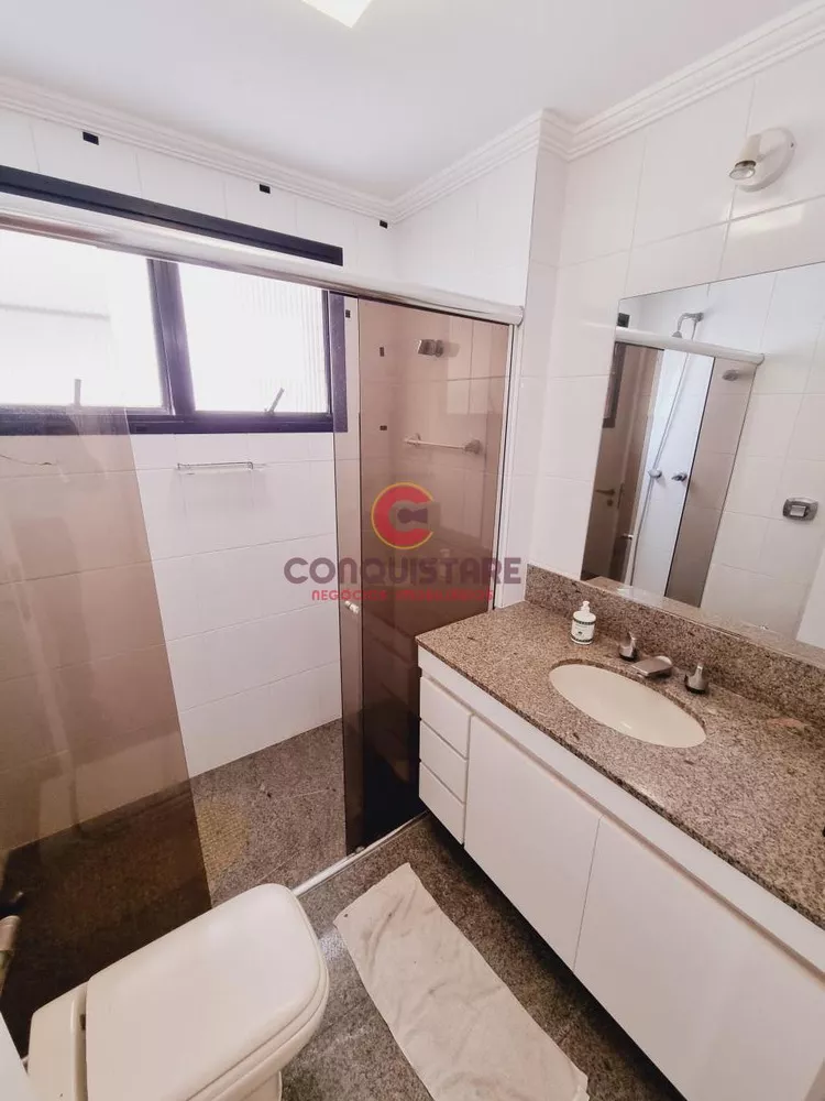 Apartamento à venda com 3 quartos, 134m² - Foto 11