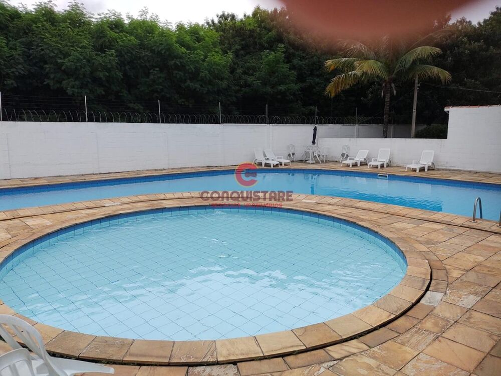 Casa à venda com 3 quartos, 266m² - Foto 11