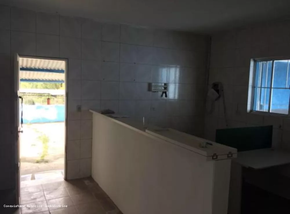 Casa à venda com 2 quartos, 477m² - Foto 3