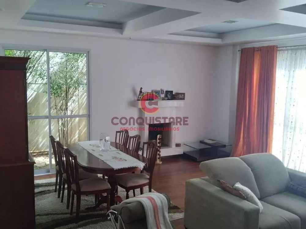 Sobrado à venda com 4 quartos, 305m² - Foto 4