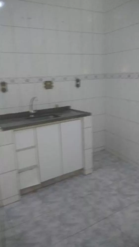 Apartamento para alugar com 1 quarto, 45m² - Foto 4