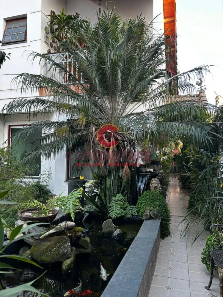Sobrado, 3 quartos, 218 m² - Foto 4
