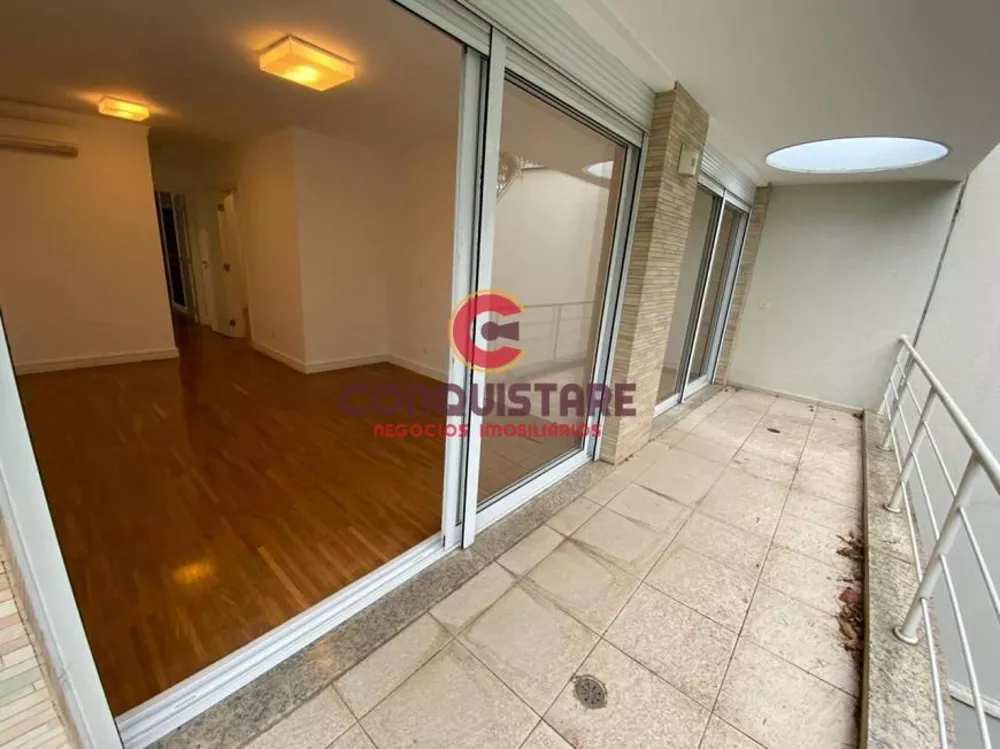 Casa para alugar com 4 quartos, 425m² - Foto 12