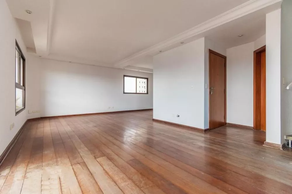 Apartamento para alugar com 4 quartos, 342m² - Foto 6