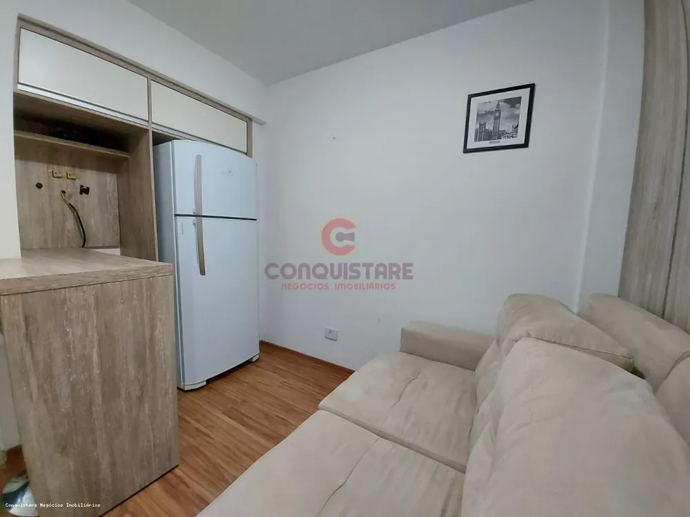 Kitnet e Studio para alugar com 1 quarto, 28m² - Foto 2