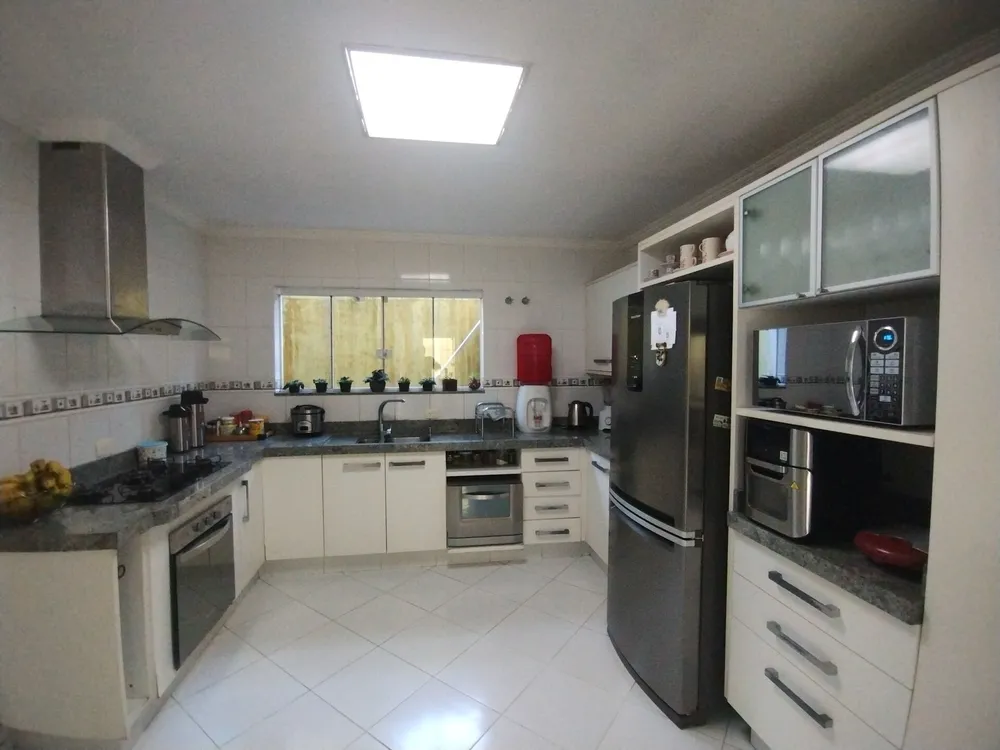 Casa, 4 quartos, 249 m² - Foto 6