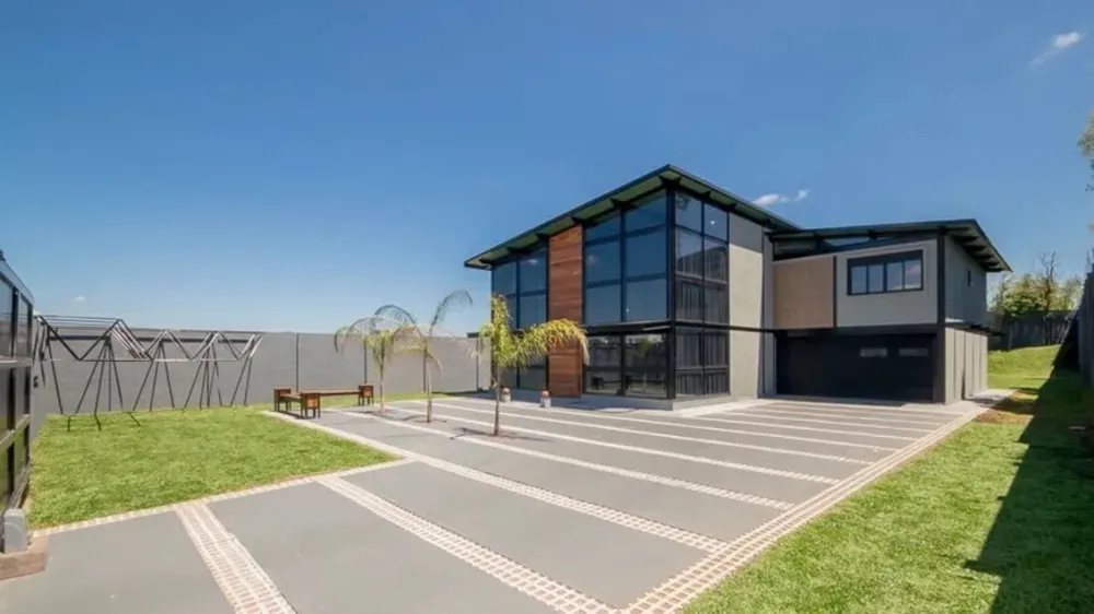 Casa, 3 quartos, 455 m² - Foto 1