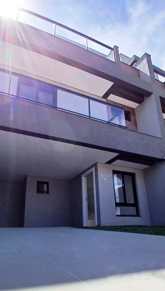 Casa, 3 quartos, 203 m² - Foto 2