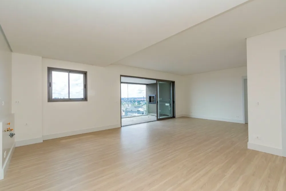 Apartamento, 3 quartos, 138 m² - Foto 1