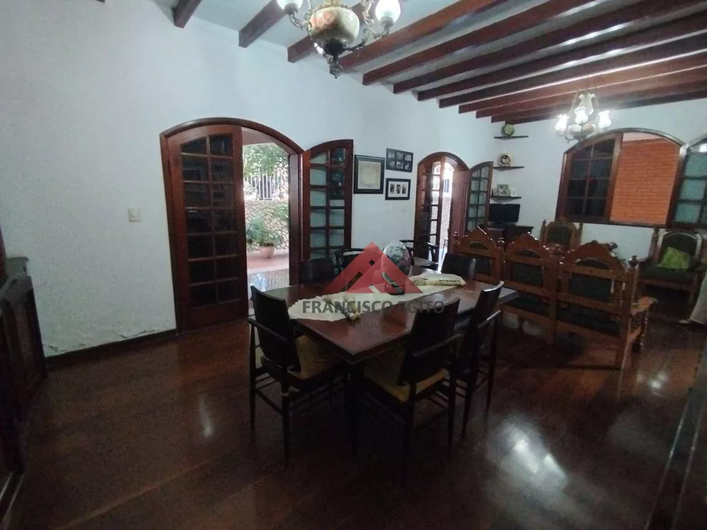 Casa, 7 quartos, 485 m² - Foto 6